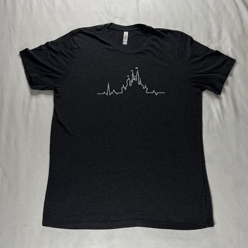 Bella + Canvas T-Shirt Mens L‎ Black Magic Kingdom Castle Heartbeat Graphic Tee